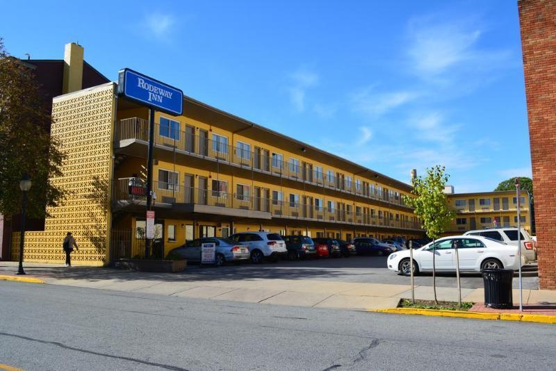 Red Roof Inn York Downtown Buitenkant foto